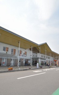 道の駅「思川」　栃木県小山市　用途：道路休憩施設